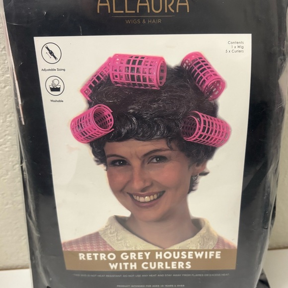 Other - Retro Grey Housewife Wig with Pink Curlers